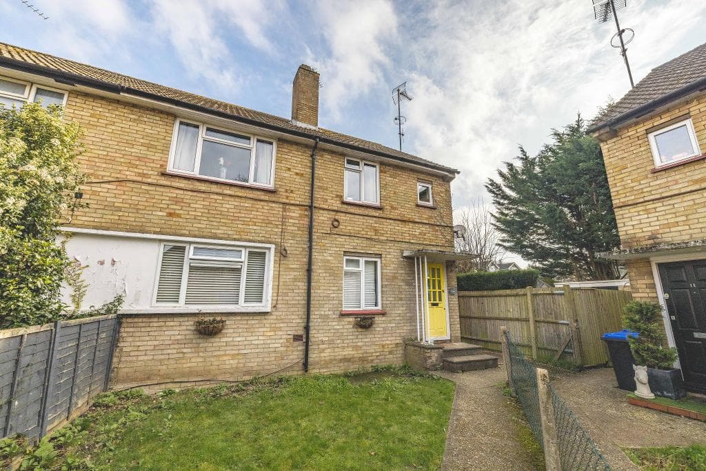 Heathway, Iver, Slough, Buckinghamshire, SL0 0BX