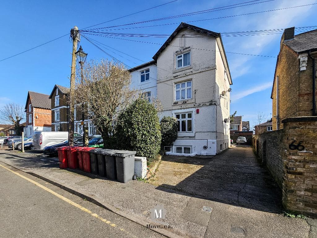 Hencroft street, Slough, SL1 1RE