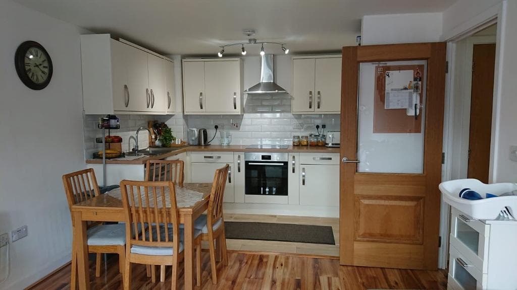 Bath road, Slough, SL1 3SL