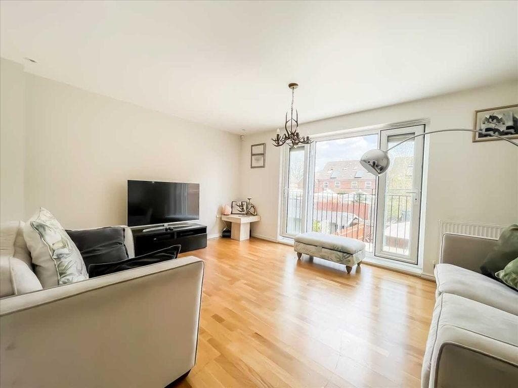 Eagle Road, Cippenham, Slough, SL1 5FR