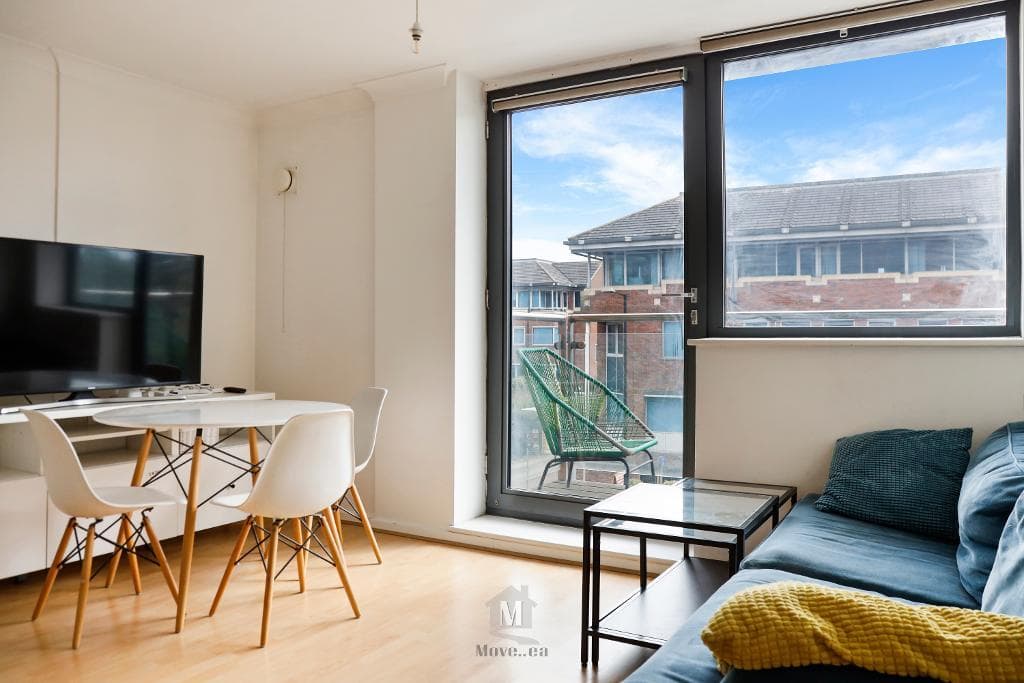 30 Bath Road, Slough, SL1 3SS