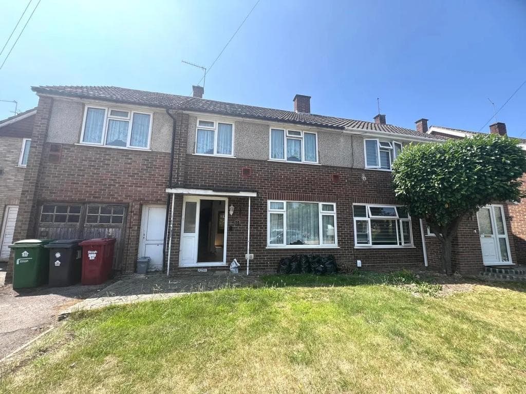 Coleridge Crescent, Colnbrook, Slough, SL3 0PY