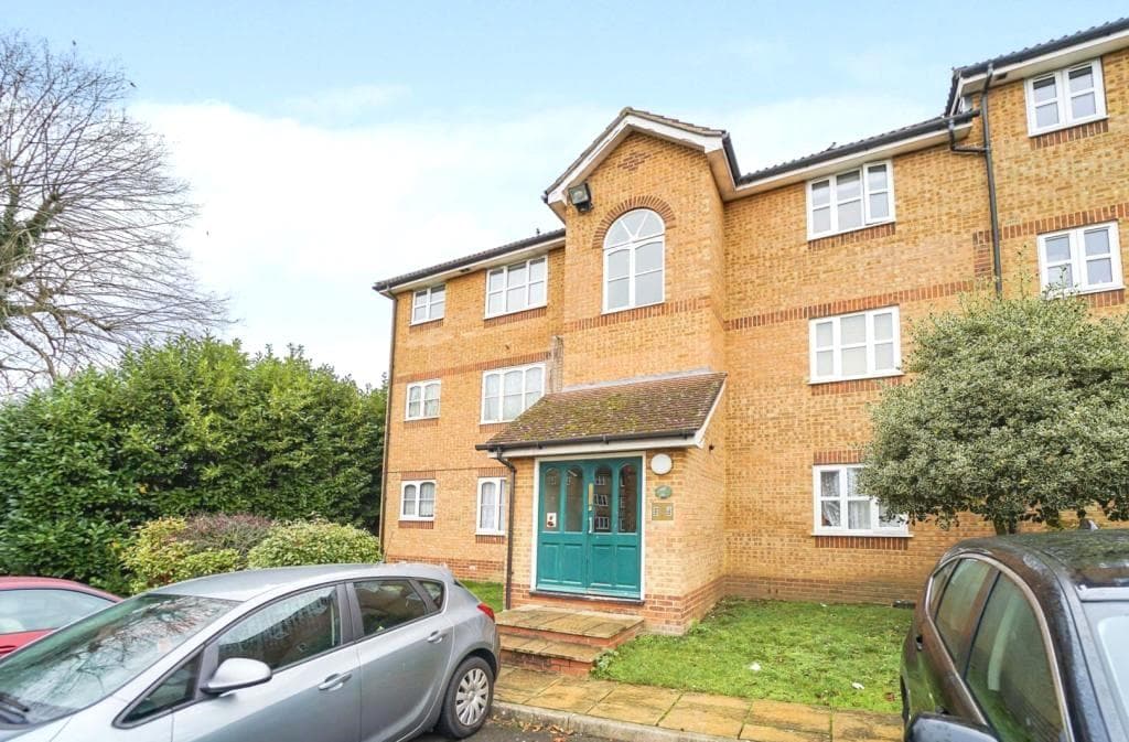 Worcester Gardens, Slough, SL1 2QD