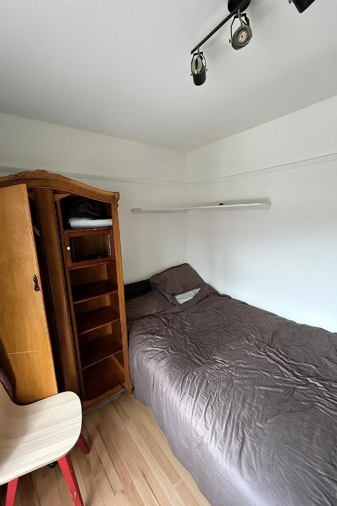 Hampshire Avenue, Slough, SL1 3AG