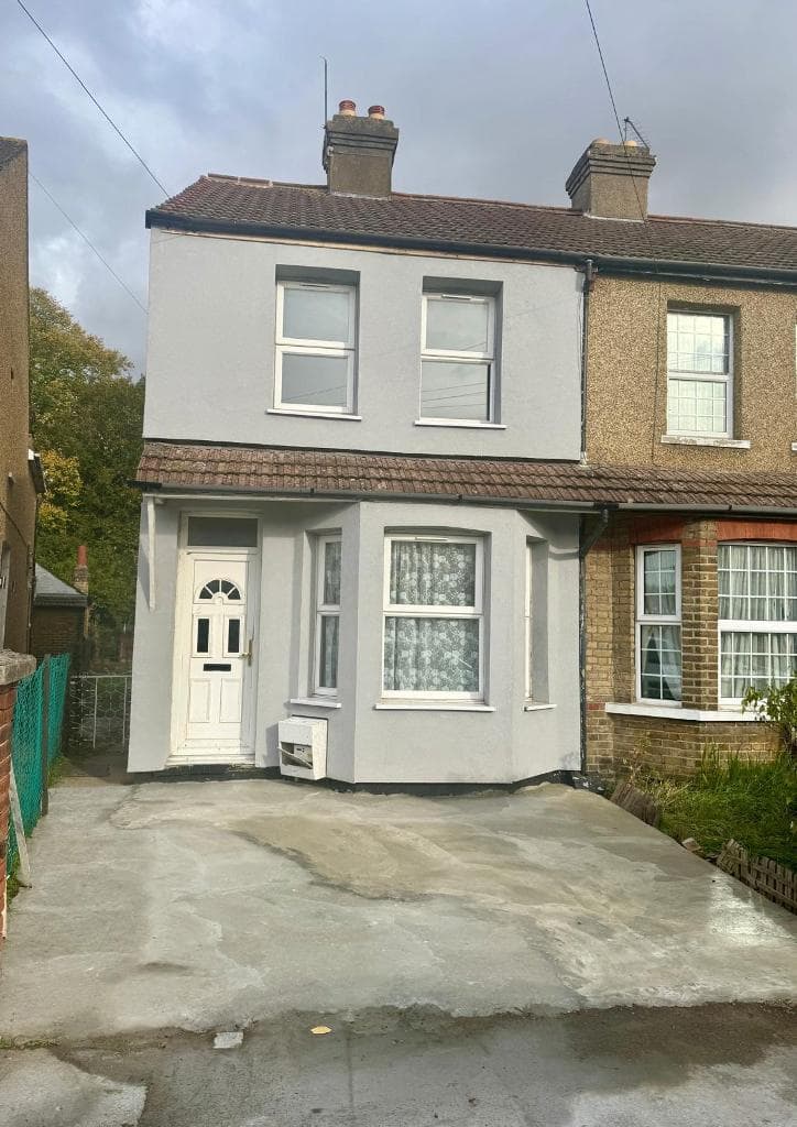 Ragstone Road, Slough, SL1 2PR