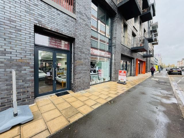 Material Walk, Hayes, UB3 1DZ