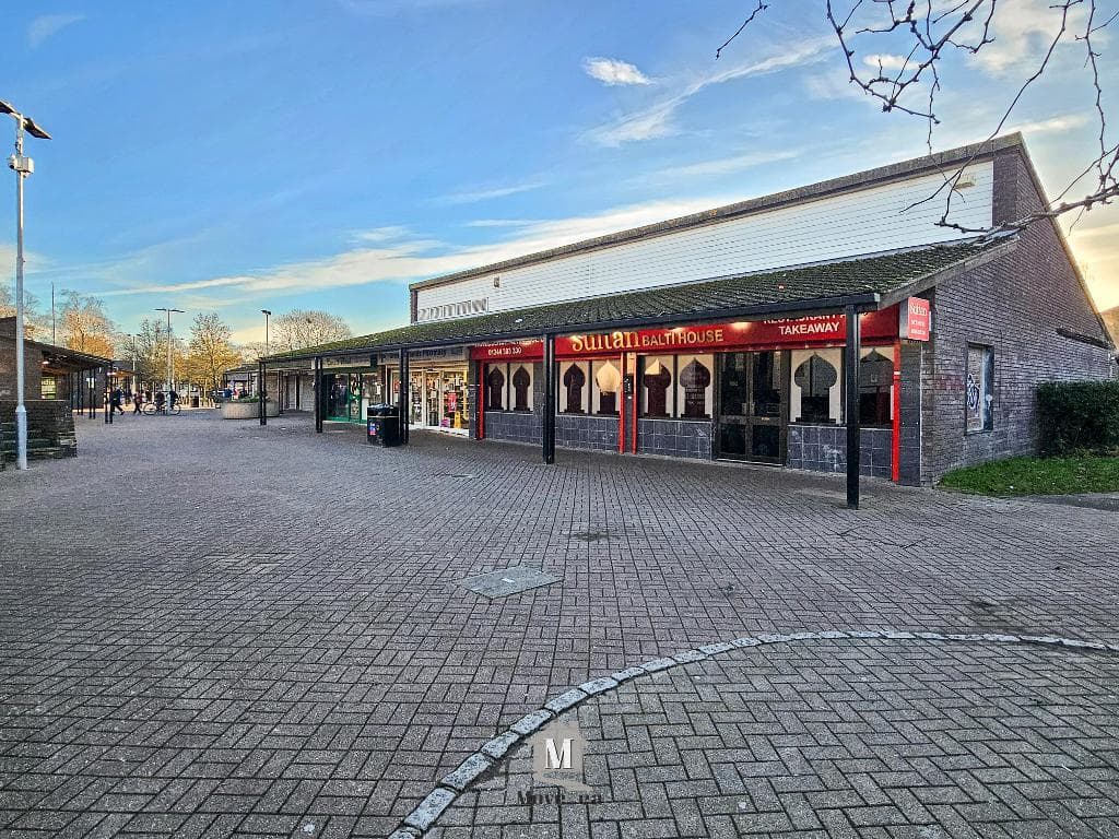 Great Hollands Square, Bracknell, RG12 8UX