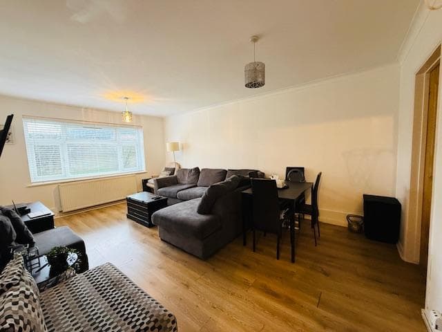 Tithe Court, Langley, SL3 8AS