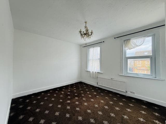 Belgrave Road, Slough, SL1 3RG