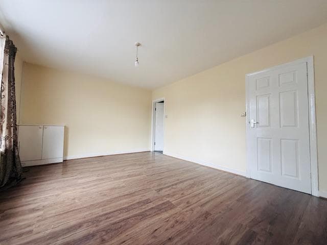 Uxbridge Road, Slough, SL2 5NY