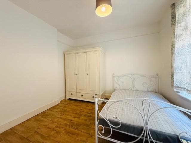 Yew Tree Road, Slough, Berkshire, SL1 2AA