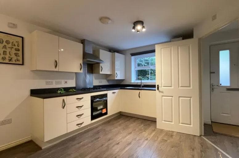 Farnham Road, Slough, Slough, Berkshire, SL1 3AW