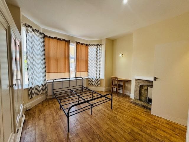 Yew Tree Road, Slough, Berkshire, SL1 2AA