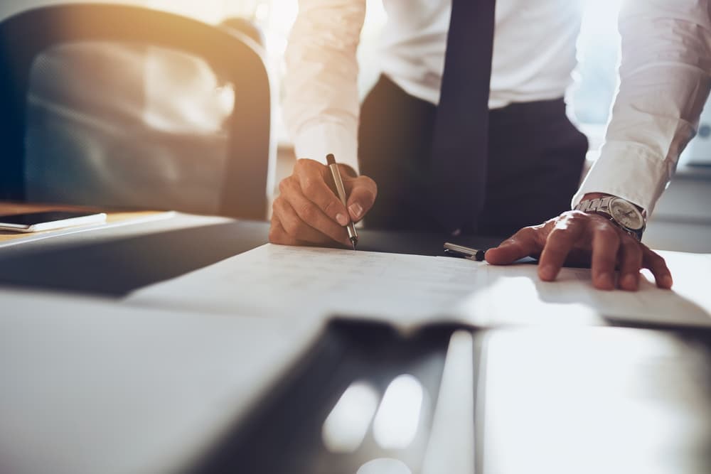 Step 7 - Accepting offer exchanging contracts and completions