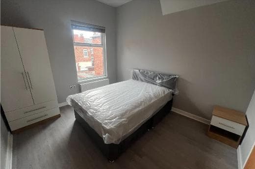 High Street, Slough, Slough, Berkshire, SL1 1EL