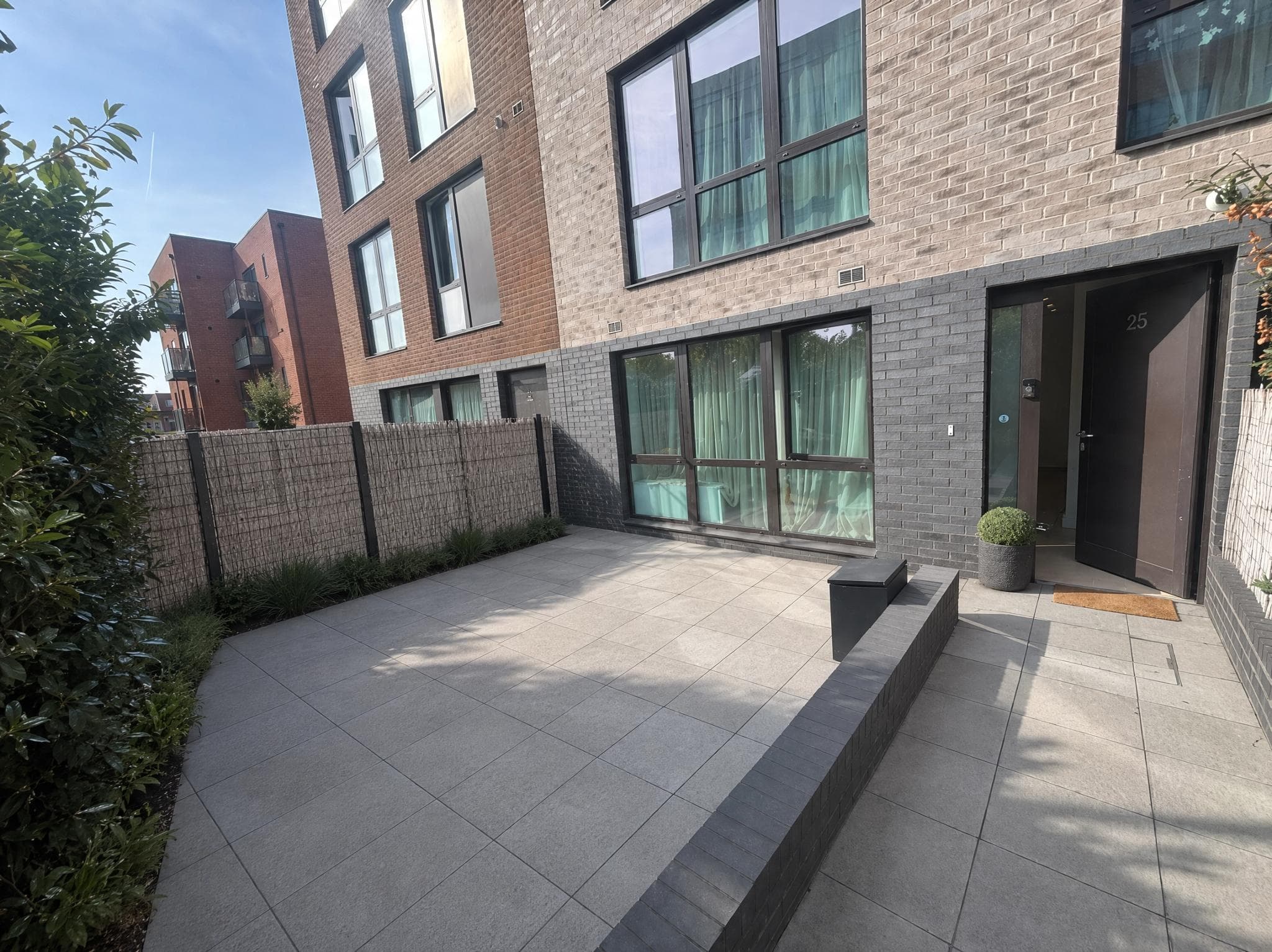 park house apartments, Slough, slough, surrey, sl1 3gs