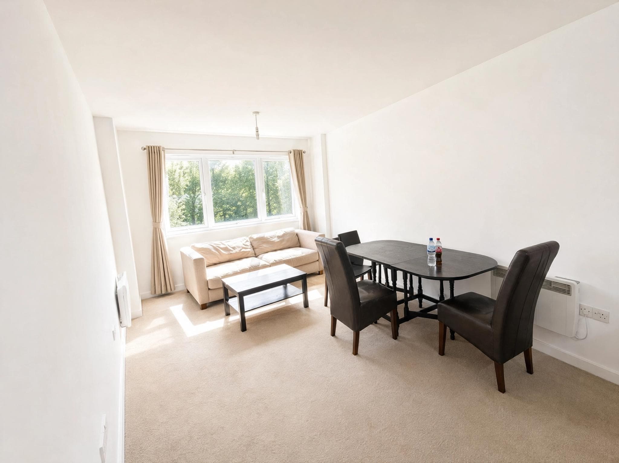 aspects court, slough, slough, SL1 2EG